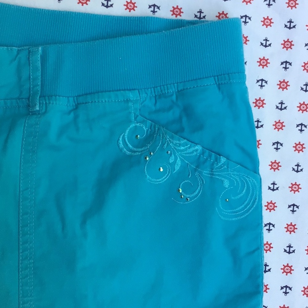 Gloria Vanderbilt Sz 22W Turquoise Shorts